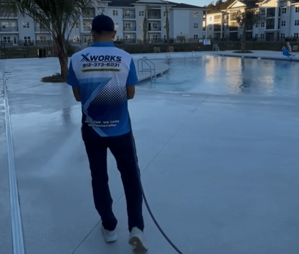 pool deck cleaning